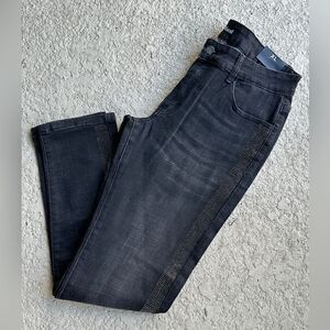 NWT Vocal black acid Wash crystal encrusted sided skinny jeans Sz 32